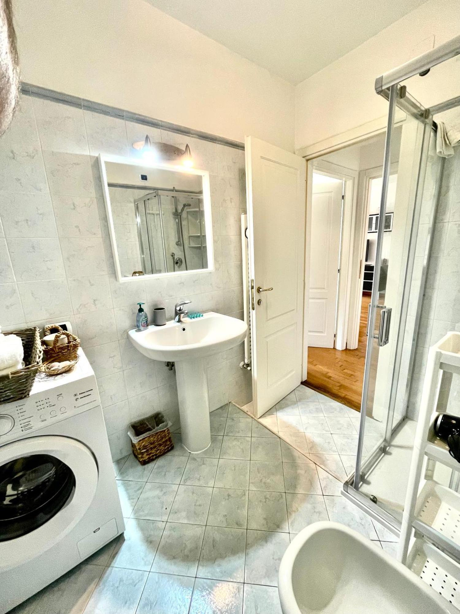 Ledonia Apartment Леричи Экстерьер фото