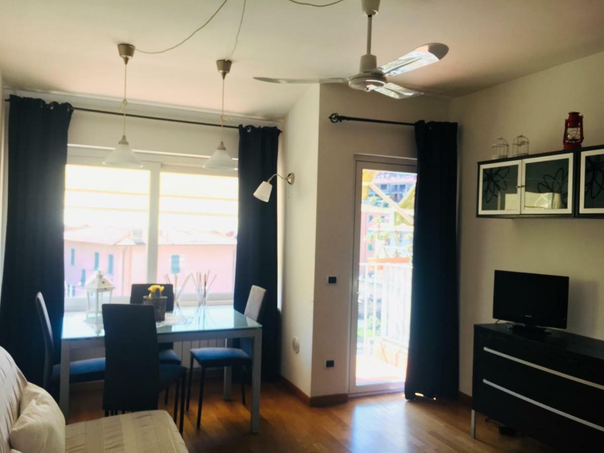 Ledonia Apartment Леричи Экстерьер фото