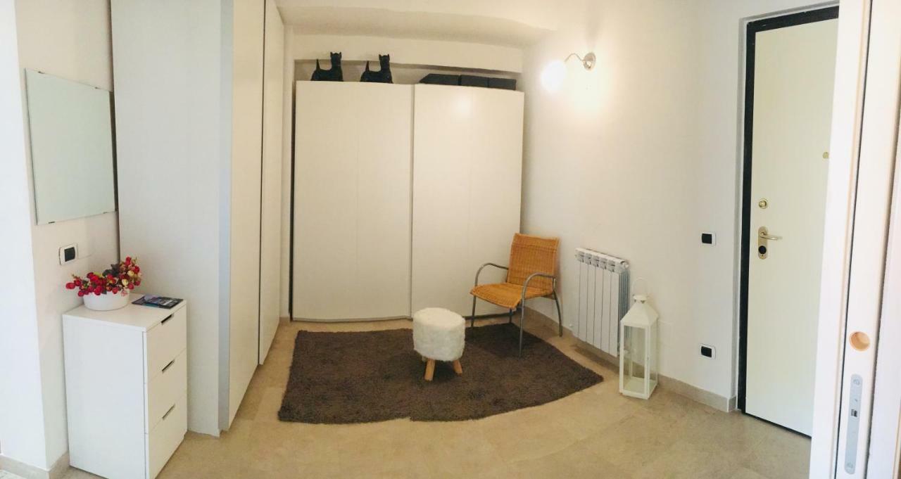 Ledonia Apartment Леричи Экстерьер фото