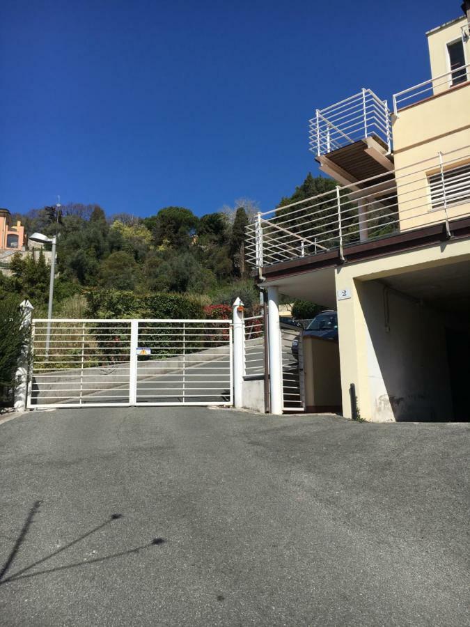 Ledonia Apartment Леричи Экстерьер фото